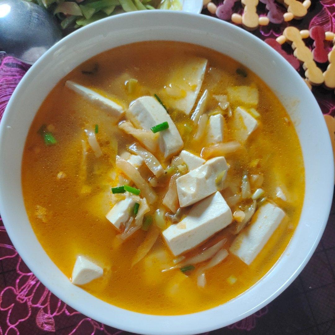 榨菜豆腐汤