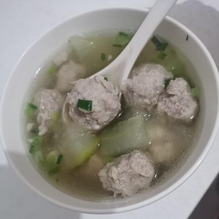 巨鲜美的冬瓜丸子汤