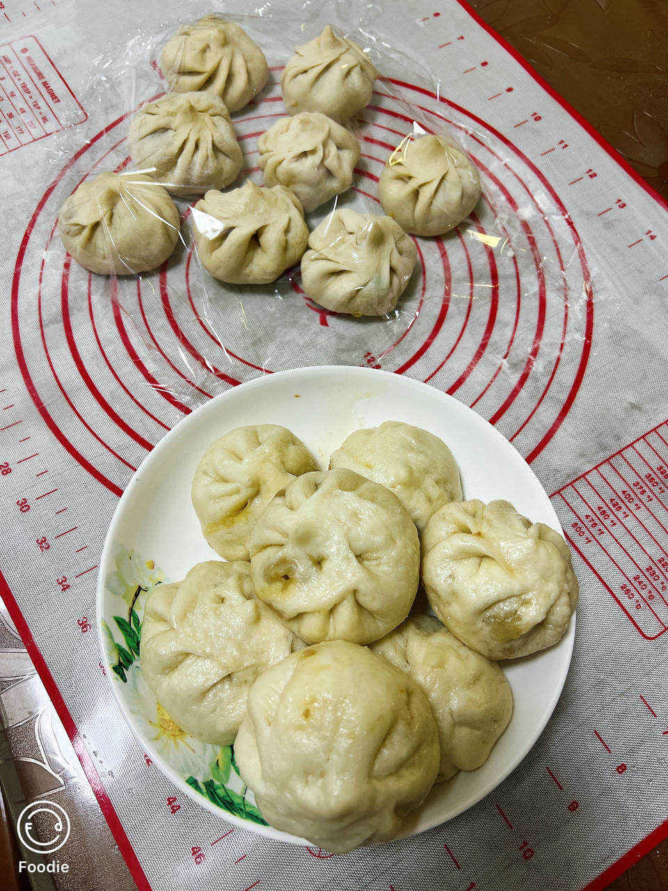教你鲜嫩多汁&小笼包