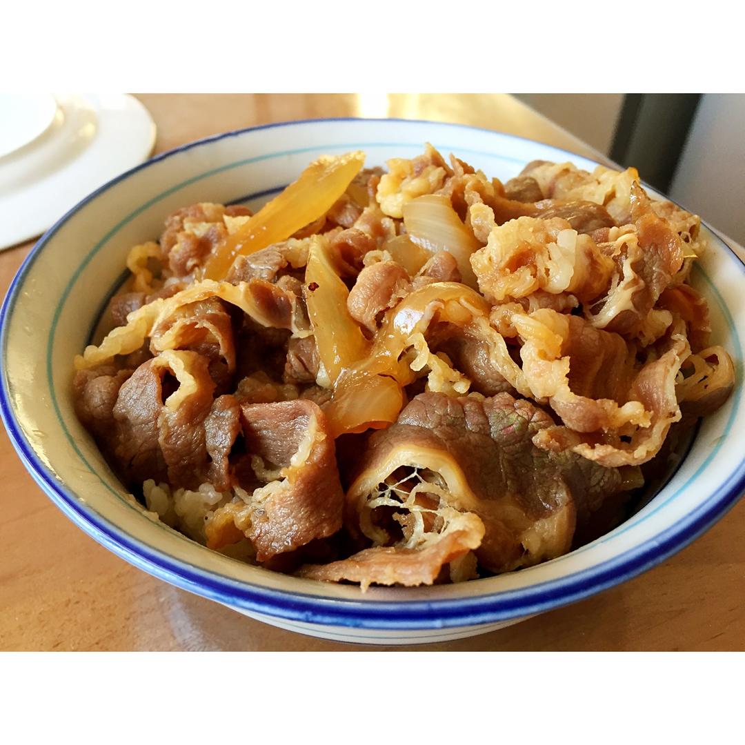 吉野家牛肉饭（牛丼）
