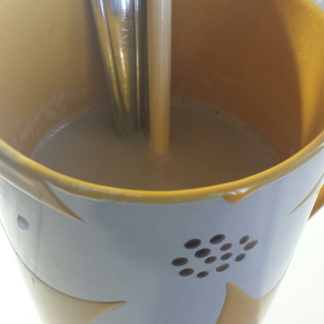 浓浓的锅煮奶茶