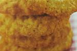 Ecole辻东京的燕麦饼干
有着浓浓姜味、三温糖的香味的燕麦饼干，就着一杯伯爵红茶，在这冬日的午后，与心爱的人一起细细品