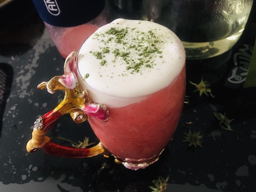 芝芝莓莓