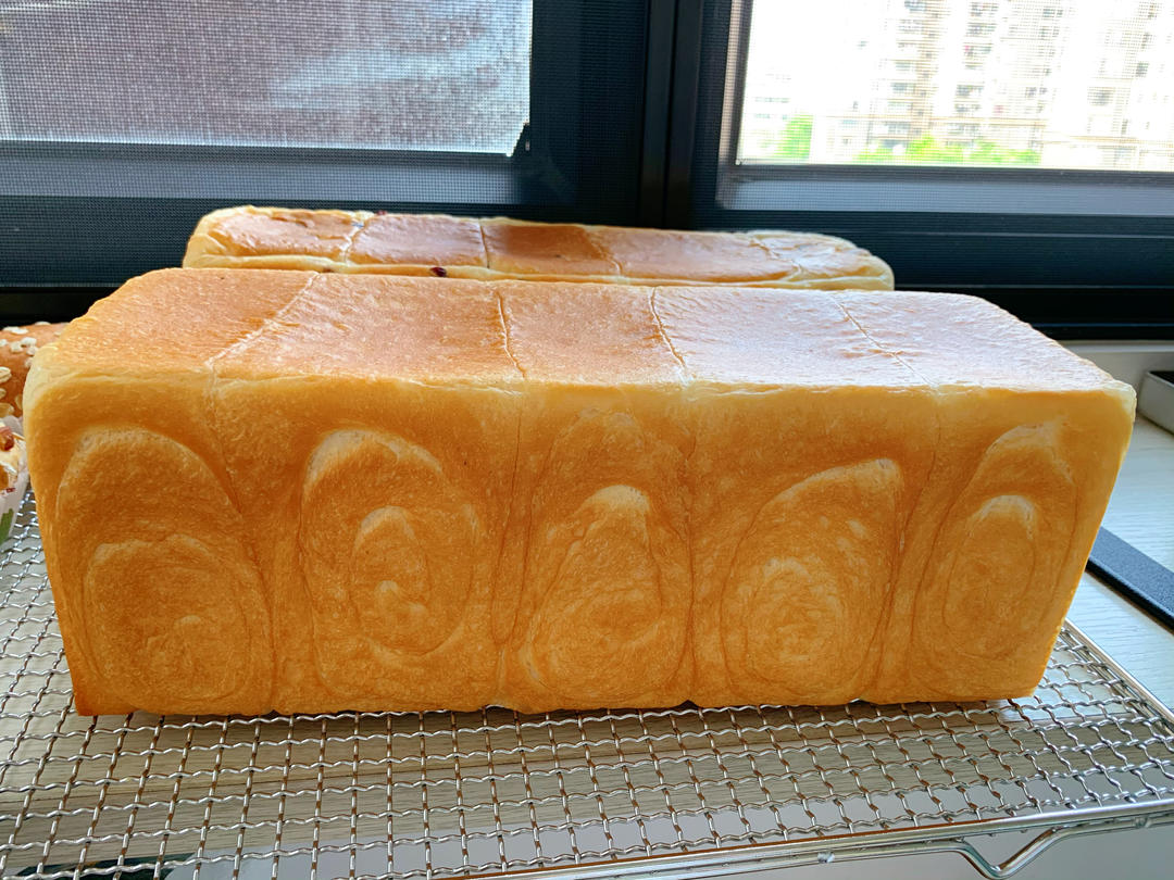 好吃到犯规的网红「生吐司」