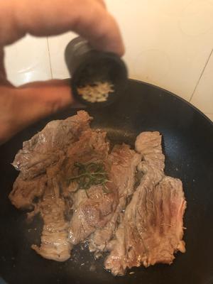 搞个薄切牛肉的做法 步骤9