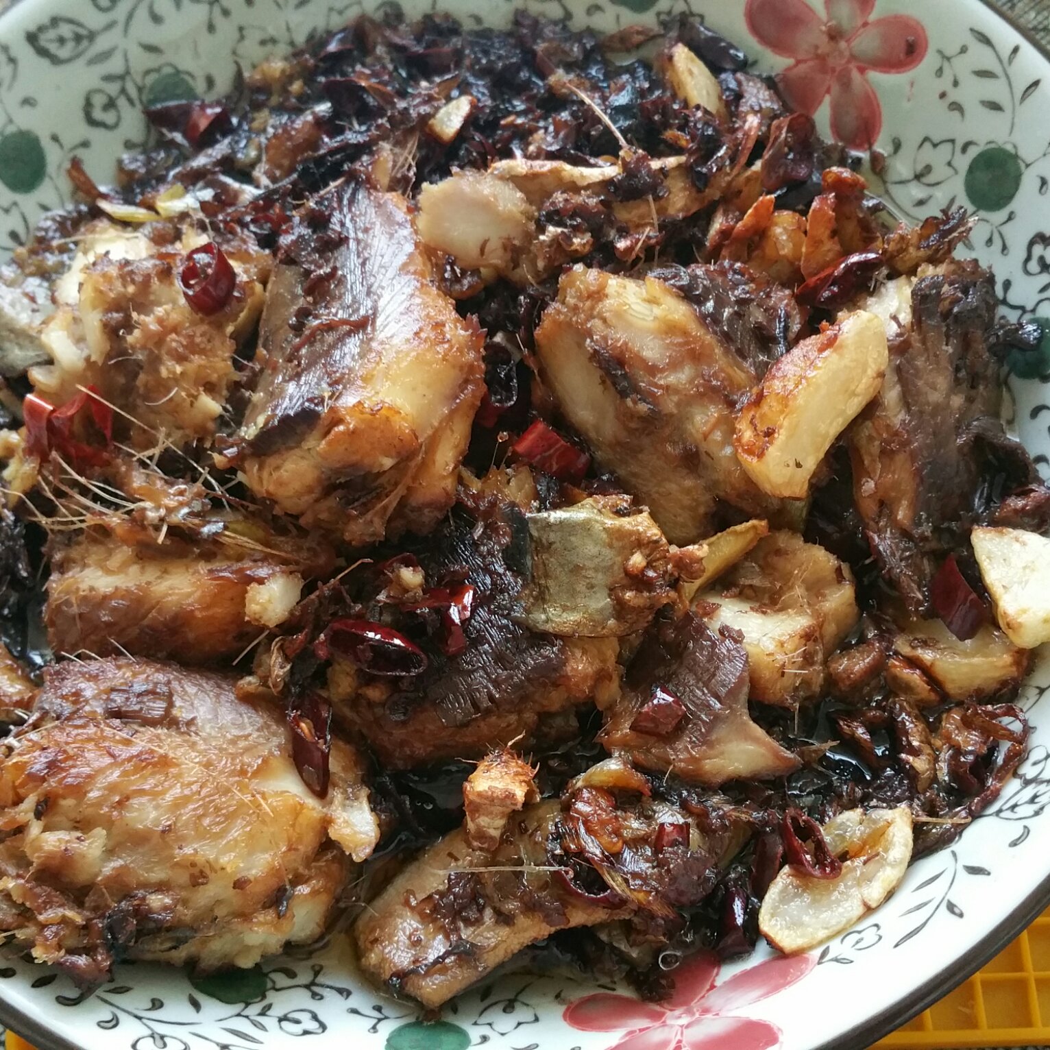 红烧沙丁鱼