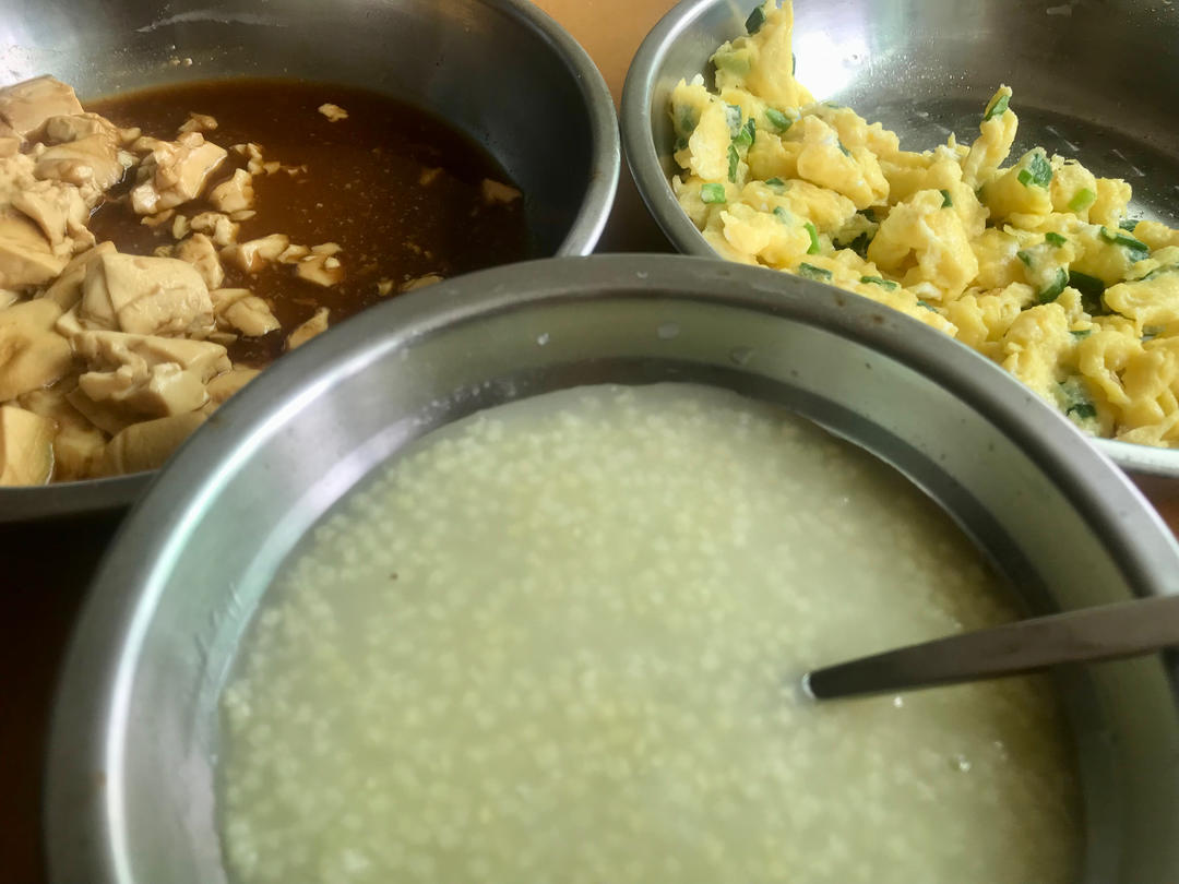 小米粥（小米油飘香）