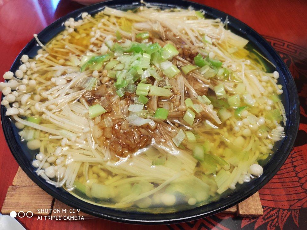 蒜蓉金针蘑