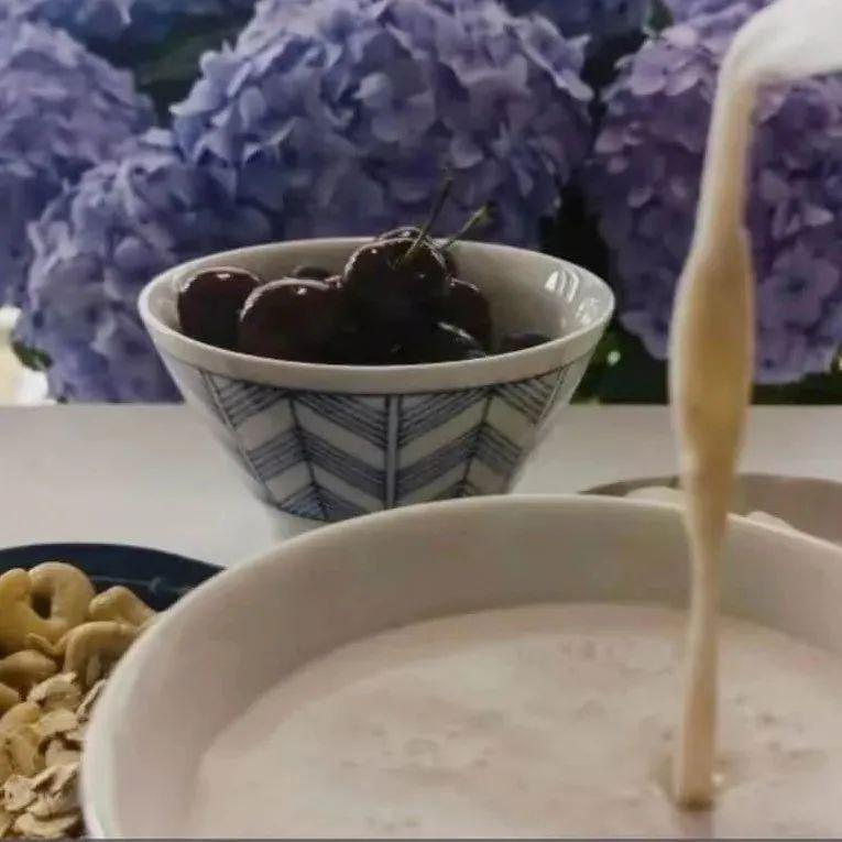 藜麦燕麦腰果奶