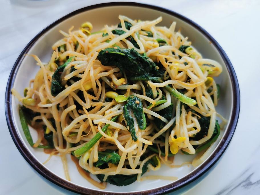 凉拌菠菜豆芽