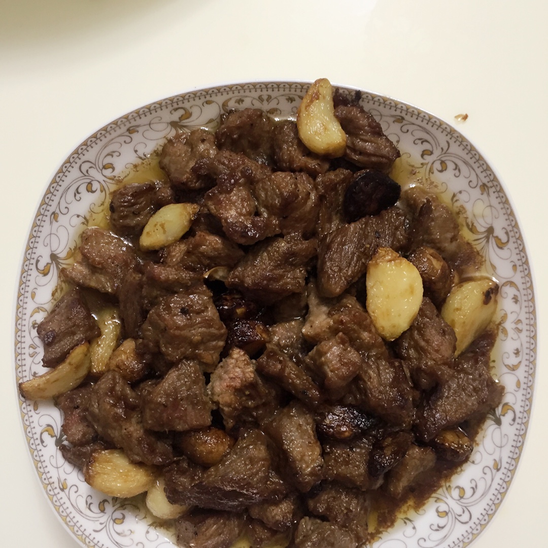 黑蒜子牛肉粒