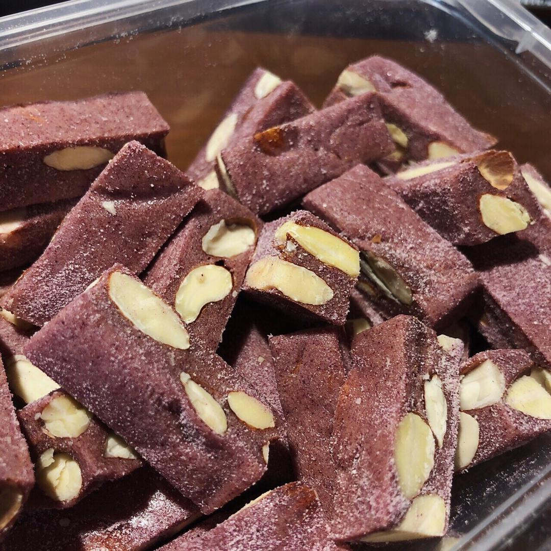 紫薯核桃牛扎糖