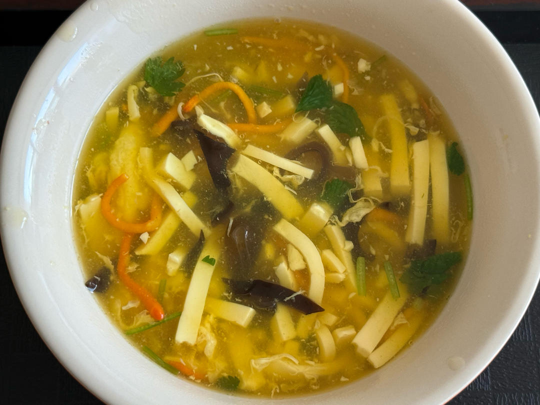 办公室虫草花豆腐汤