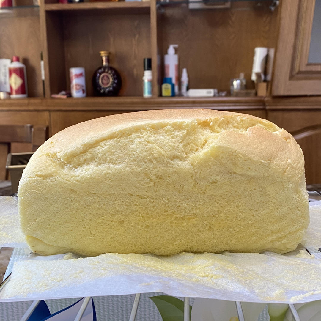 土司盒古早味蛋糕