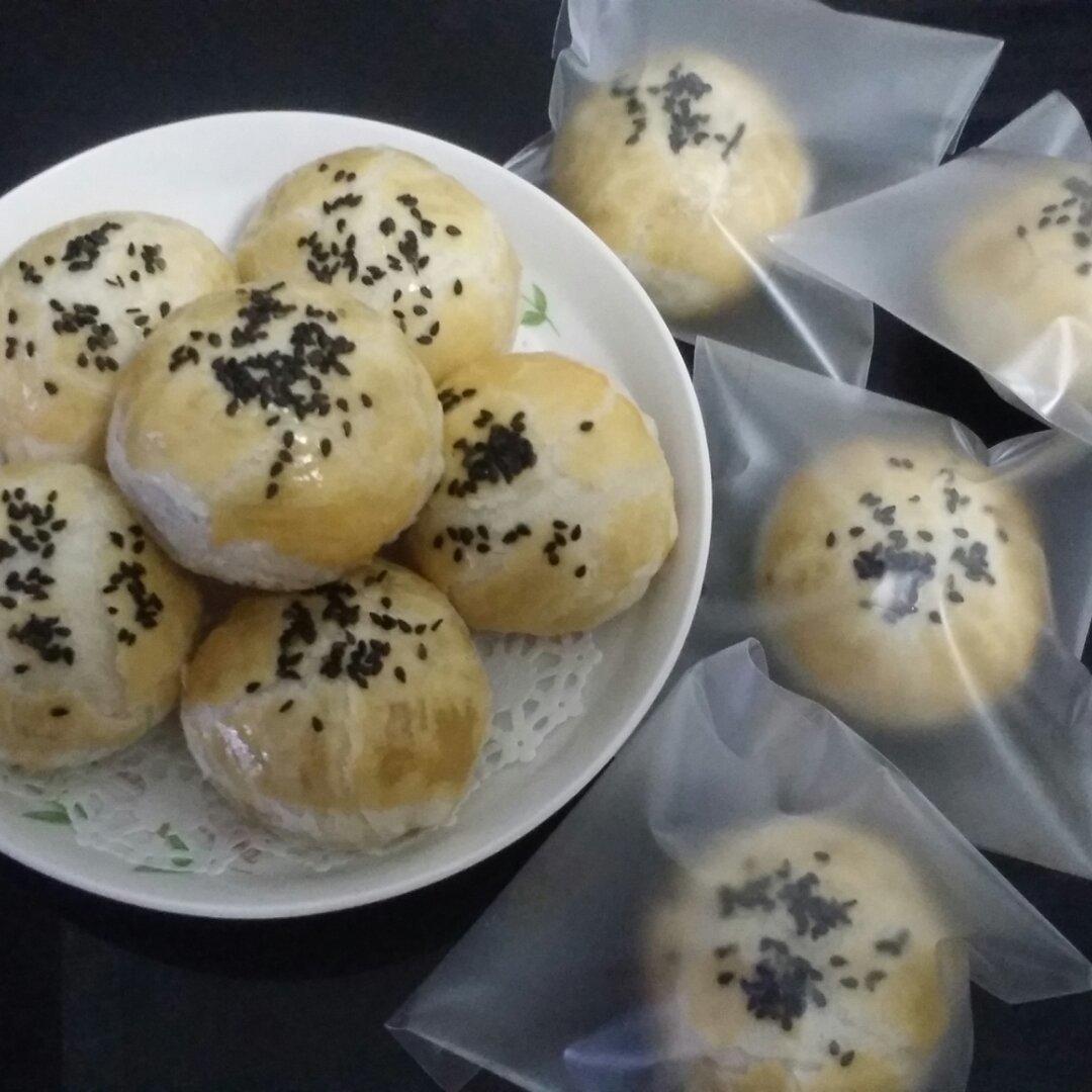 泳式鲜肉榨菜月饼