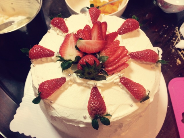 草莓生日蛋糕