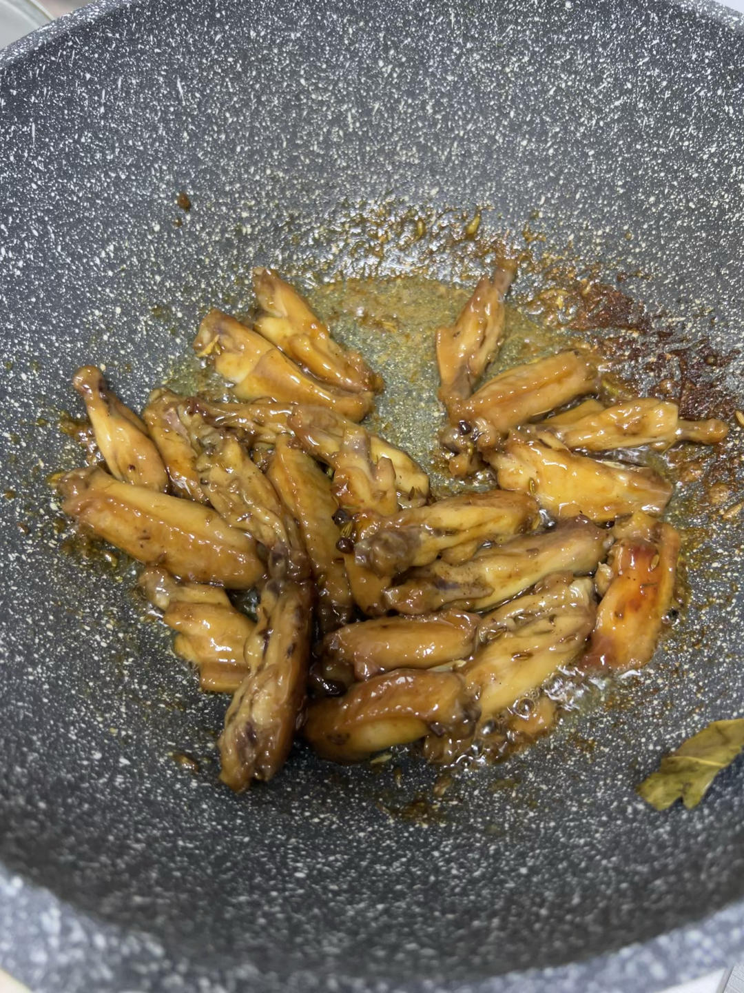 蜜汁鸡翅•不需要蜂蜜的蜜汁鸡翅