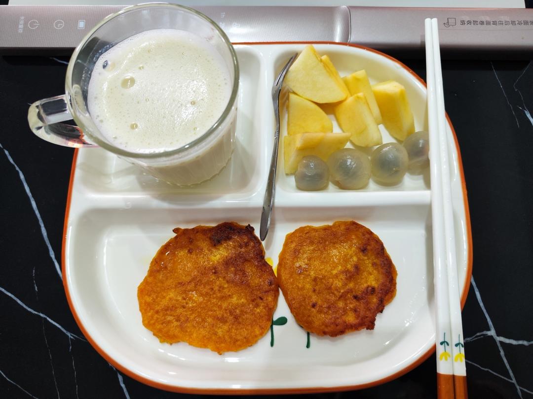 先粉后南瓜泥的南瓜饼