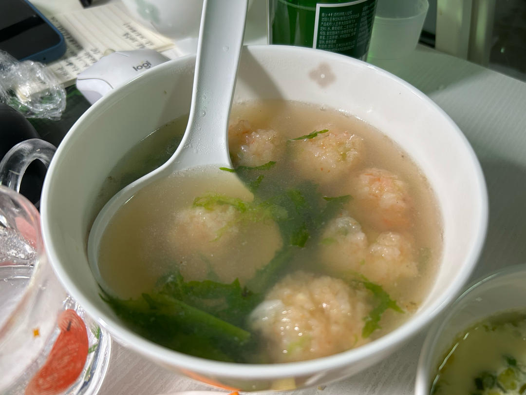 白菜虾丸汤-补肾补钙，低脂高蛋白，可做宝宝辅食
