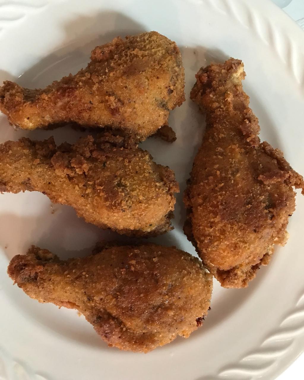 放下59做的面包糠炸鸡腿(可以和肯德基相媲美的炸鸡腿)
