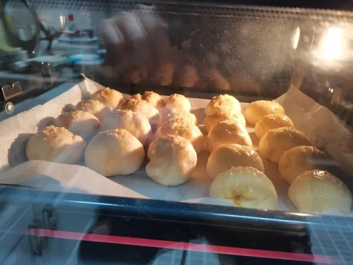 新手一发：奶香小面包