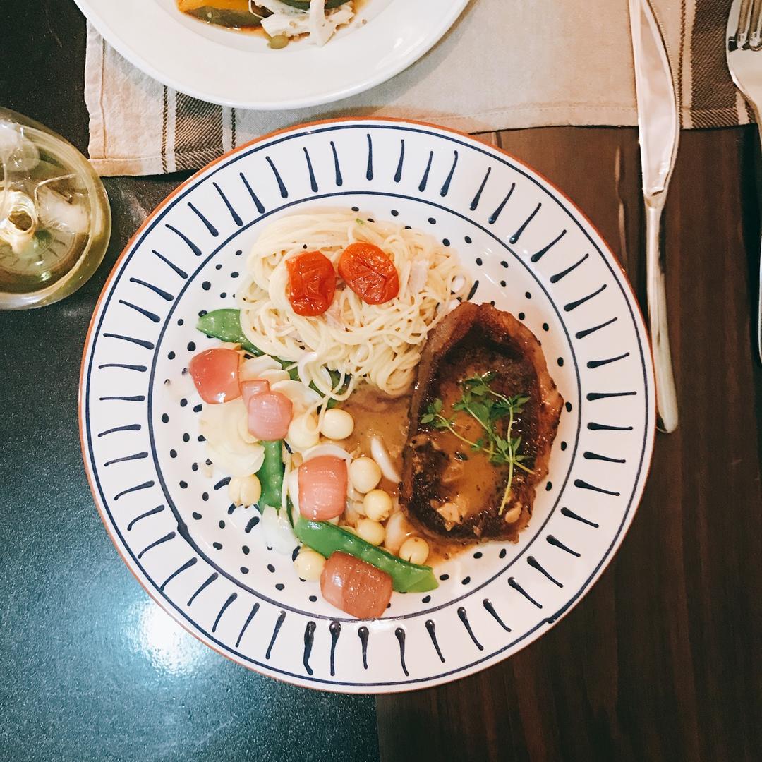 【食材包操作说明】鲜百合莲子谷饲牛排