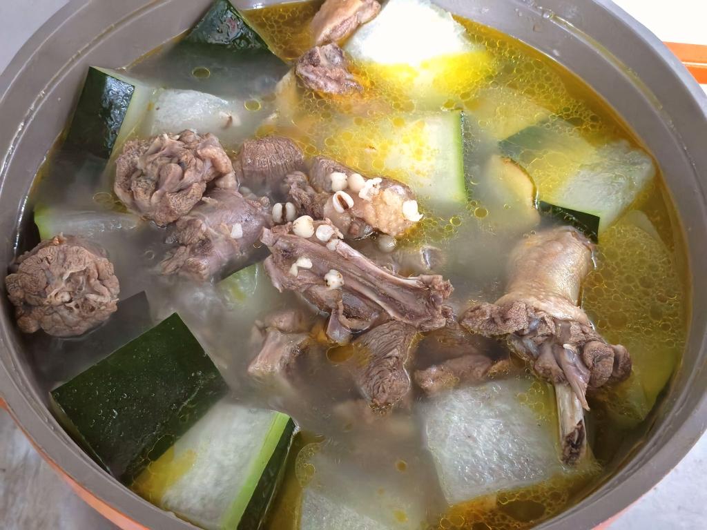 冬瓜薏米老鸭汤
