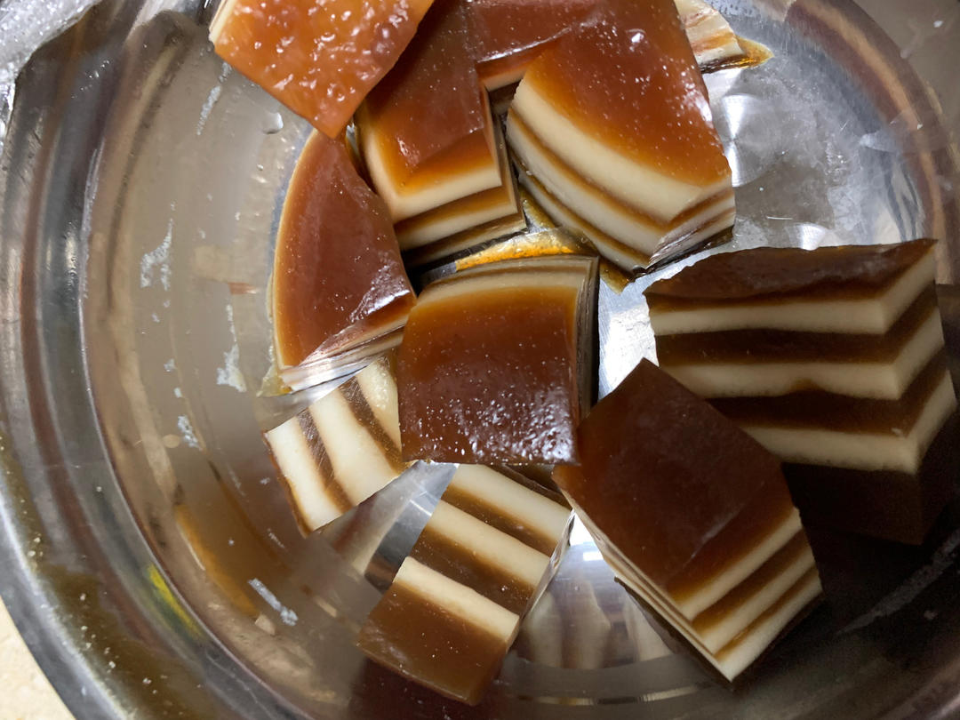 Q弹椰汁千层糕（马蹄糕）