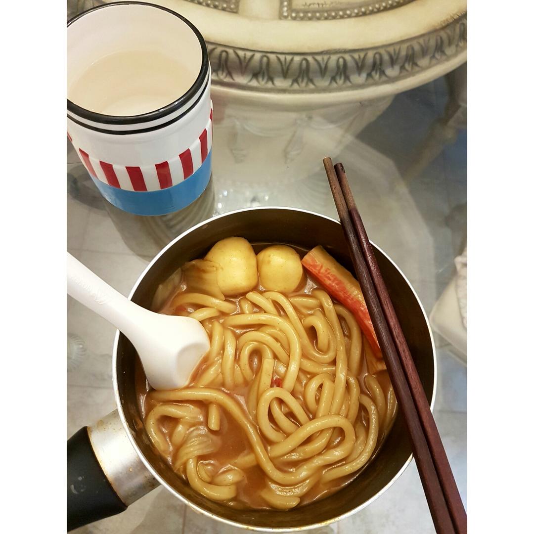 咖喱乌冬面