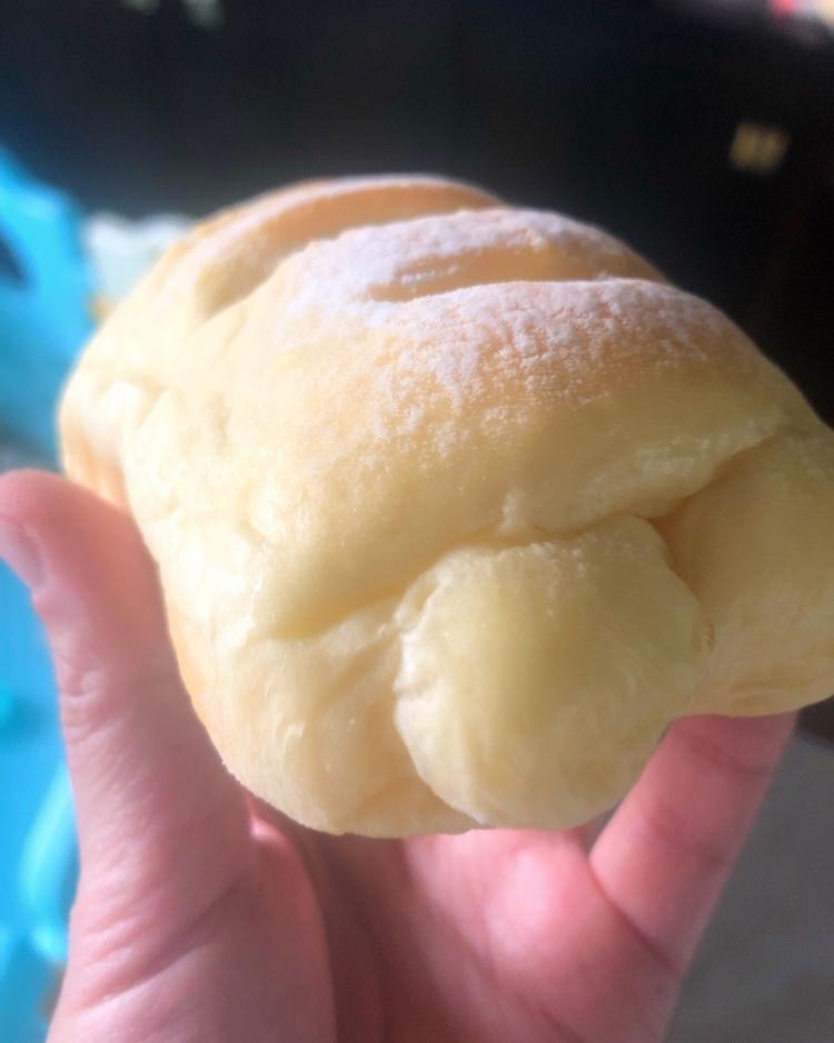 软到不知所措的牛奶卷