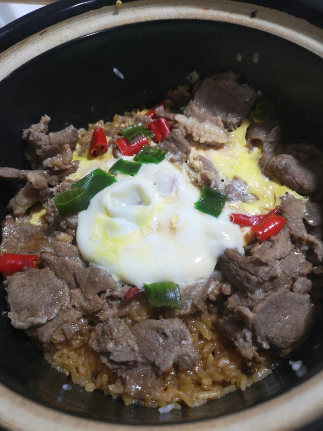 煲仔饭，从零到一教你做（内附香菇滑鸡和牛肉煲仔饭做法）