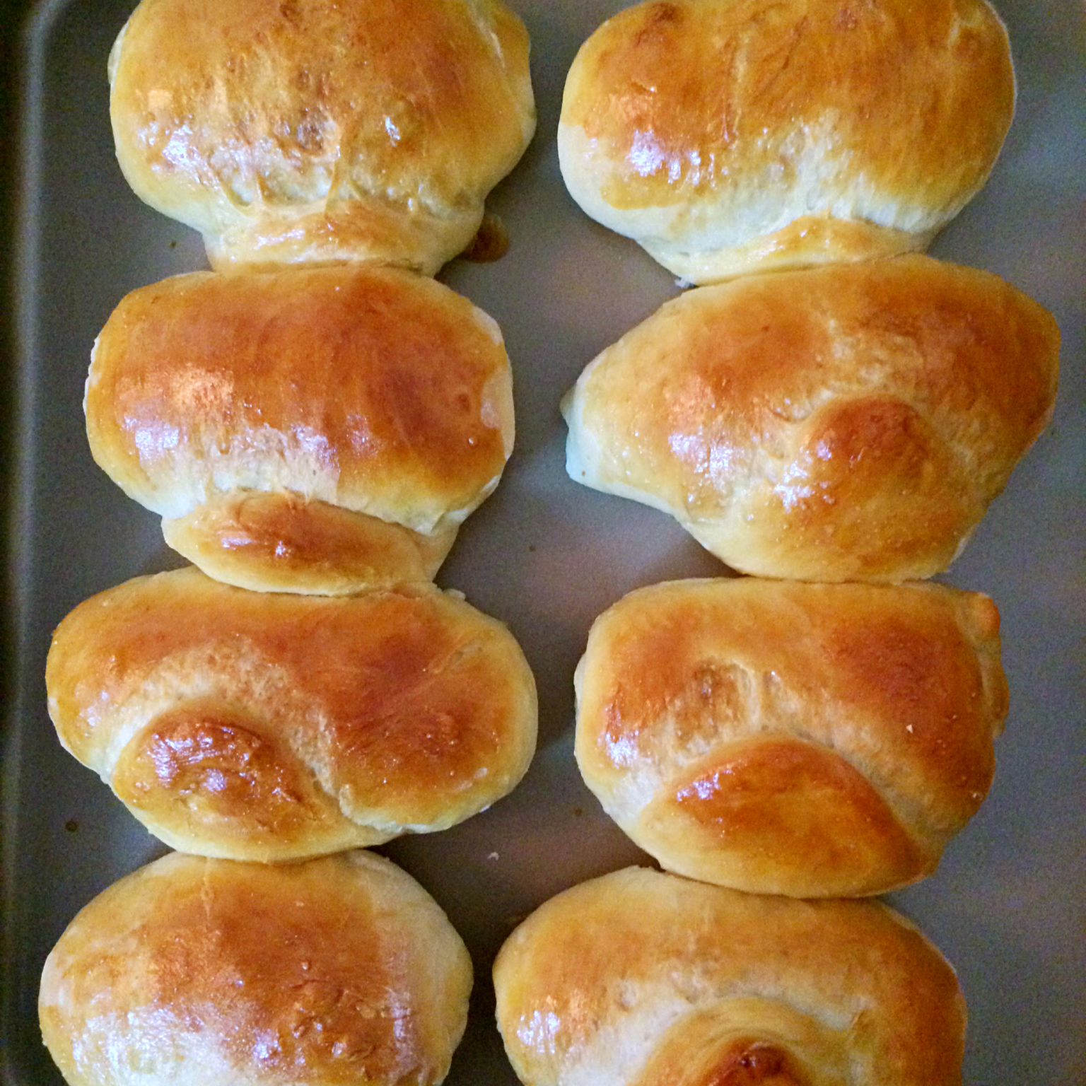 火腿肉松面包卷