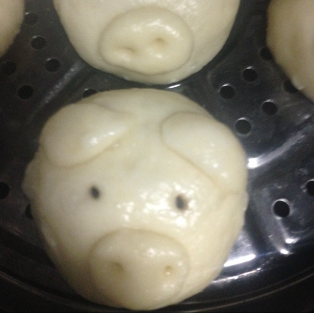小猪豆沙包