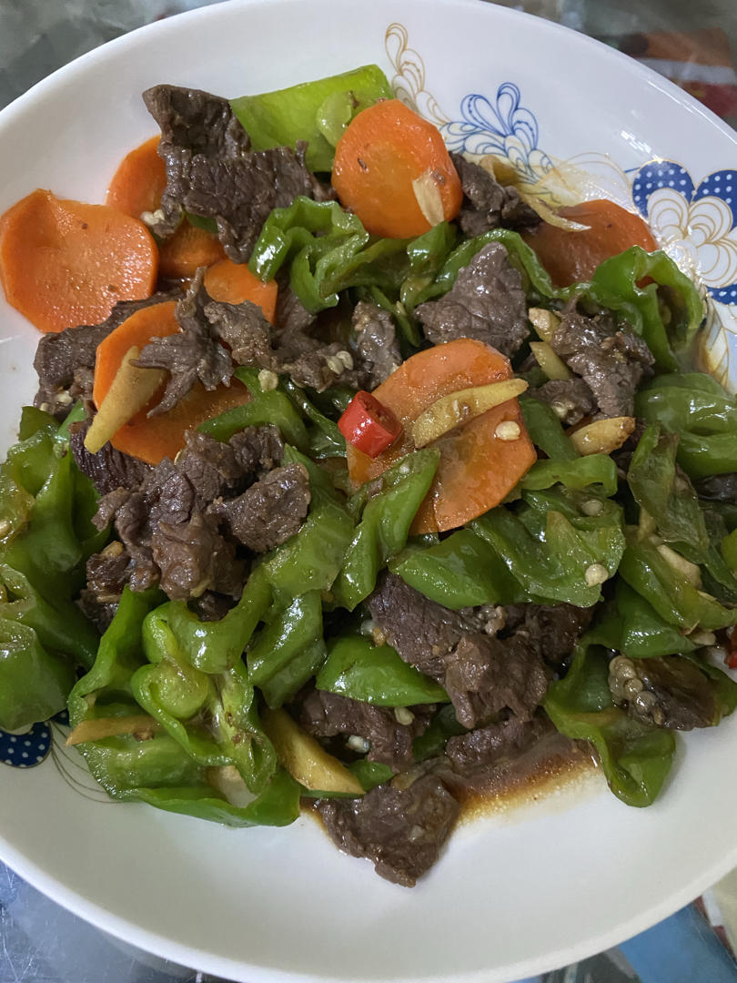 尖椒炒牛肉