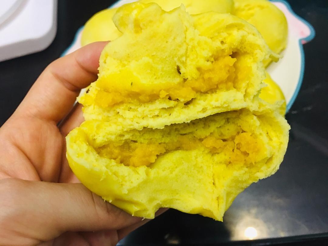 新手也可以--详解如何做出人见人爱、金黄的南瓜馒头