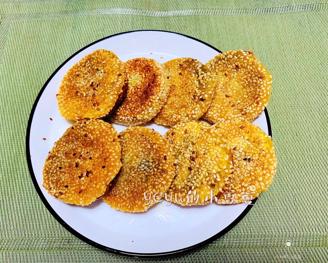 手作南瓜饼，外酥里嫩，耗时少，有个平底锅🍳就可以做的做法