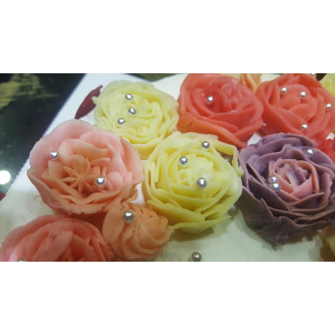 小麦子自创韩式裱花奶酪霜