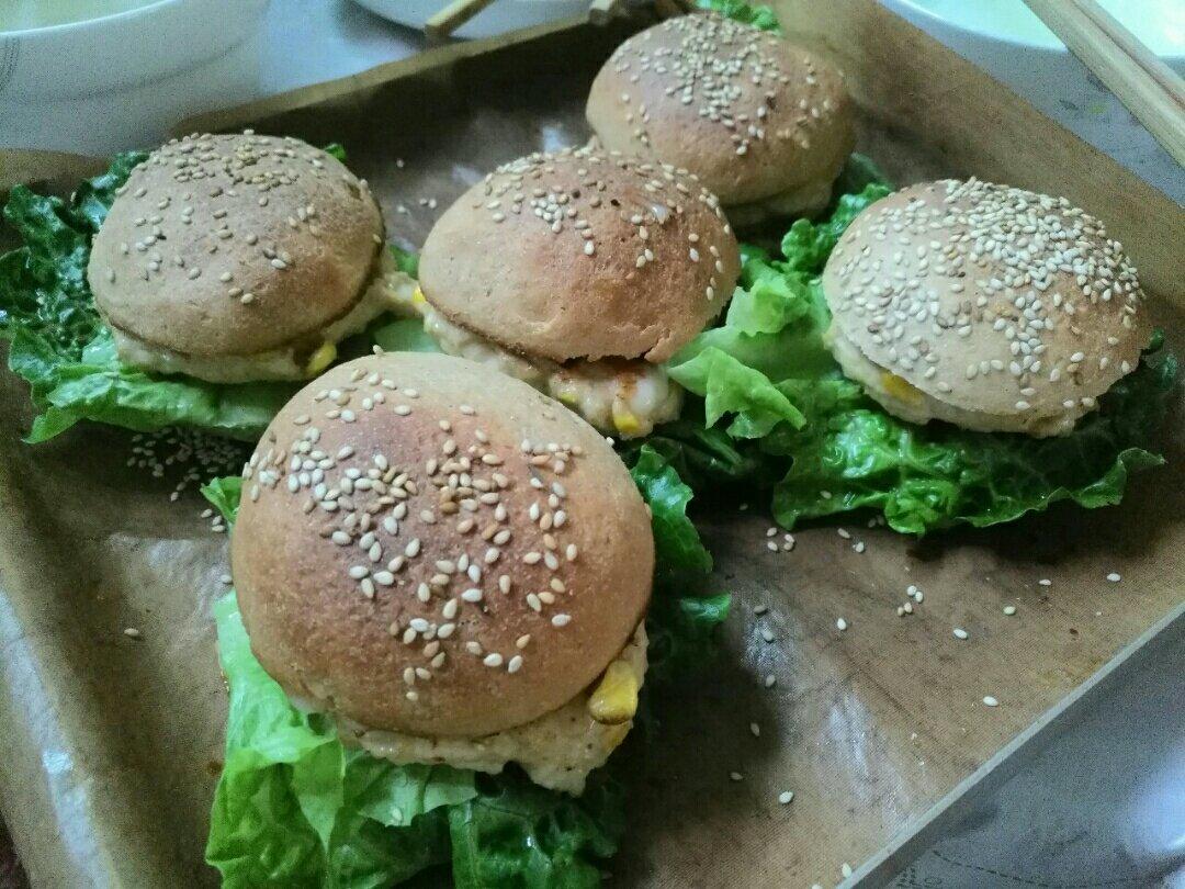 肯德基早餐汉堡轻松在家做 ---『玉米鸡肉汉堡包』