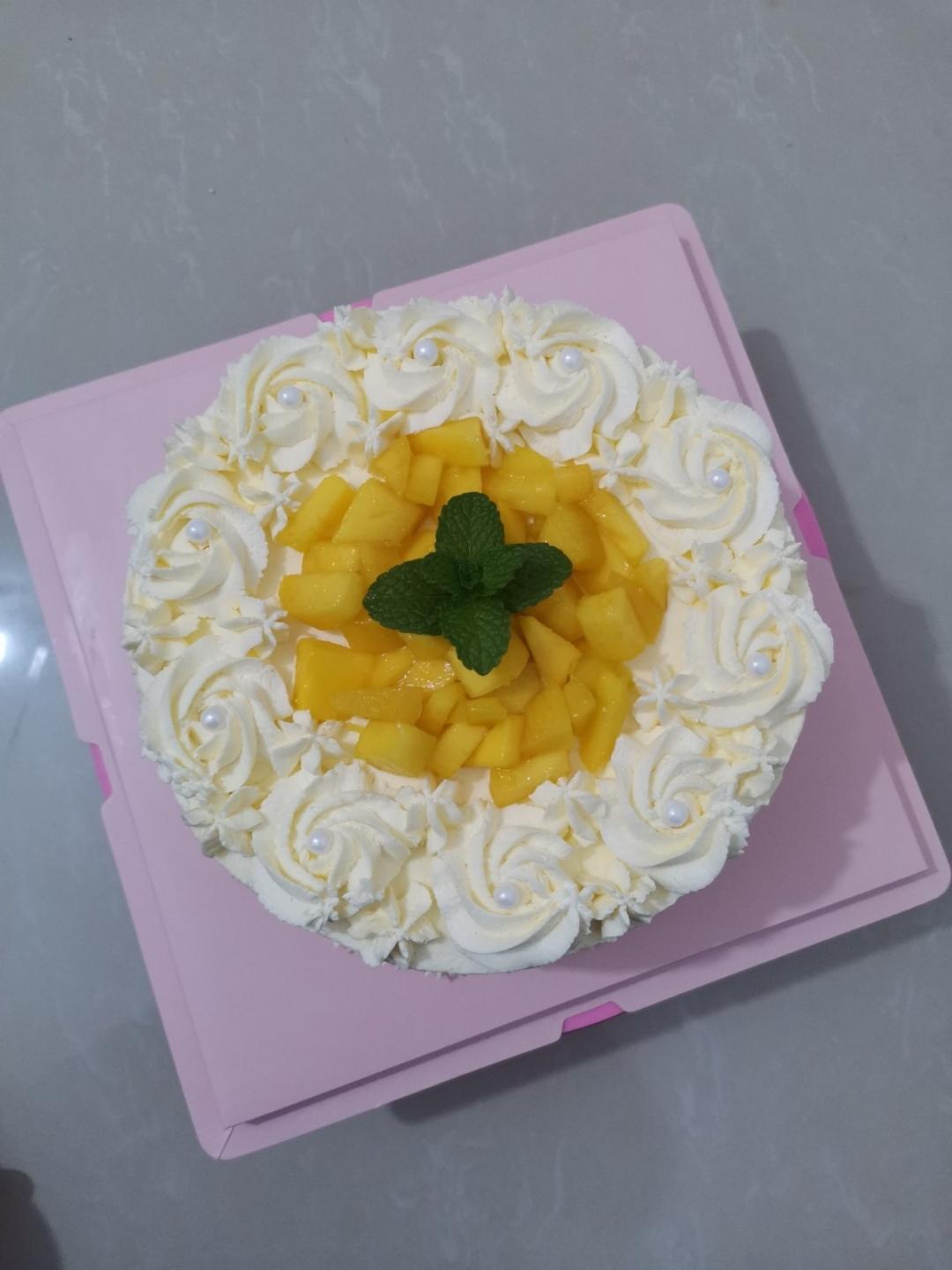 芒果奶油蛋糕
