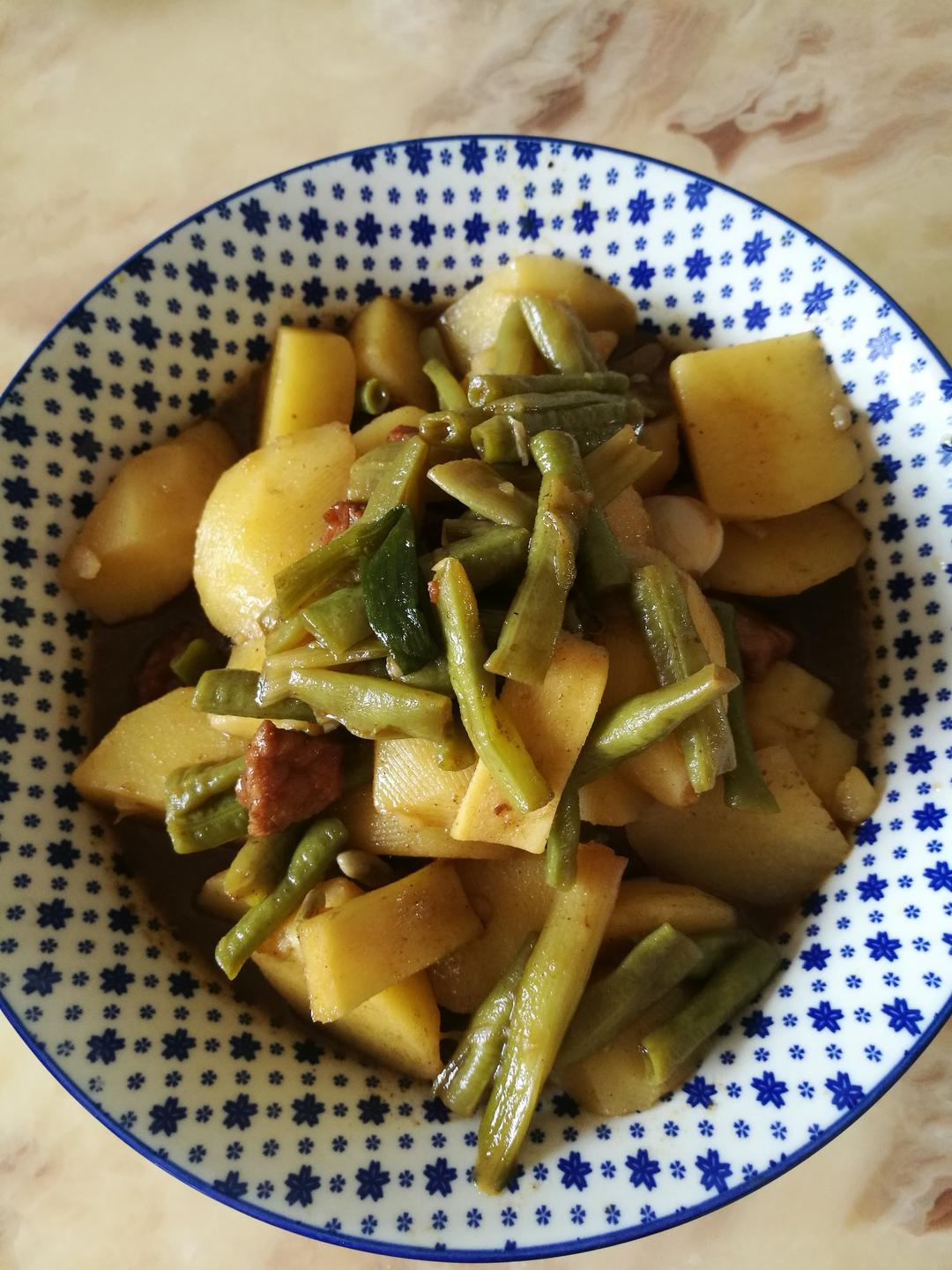 豆角土豆烧肉