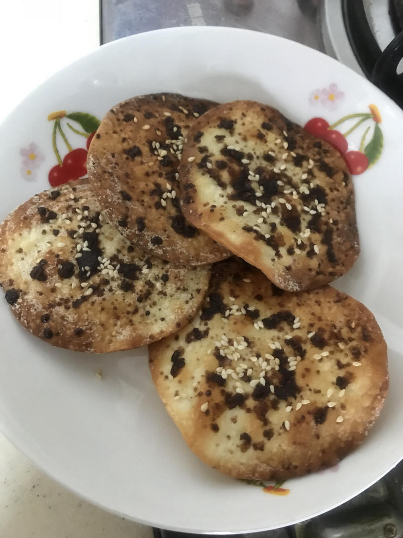 饺子皮做的小零食