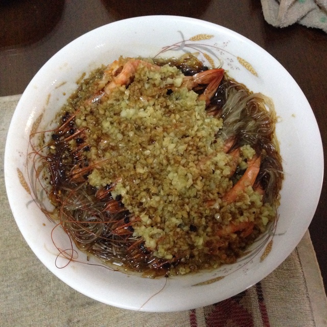 蒜蓉粉丝蒸大虾