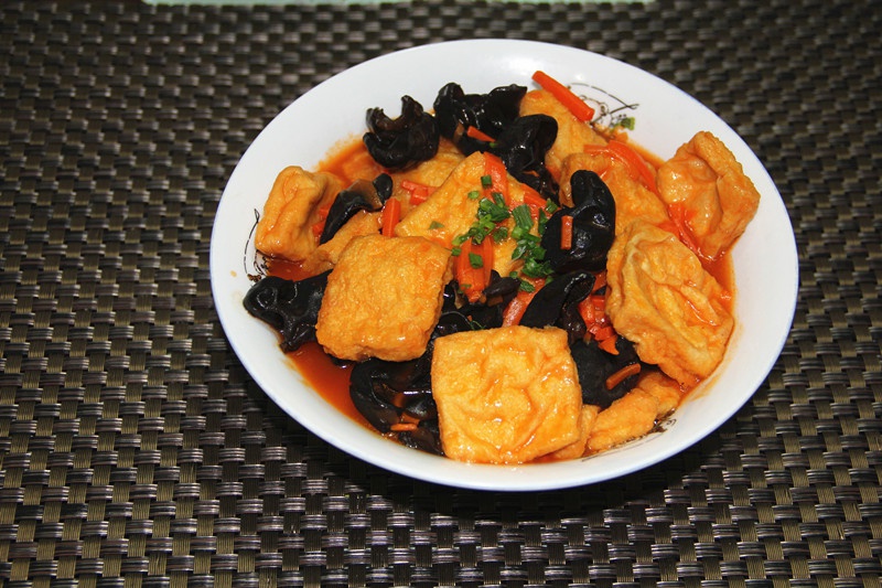 木耳炒豆腐