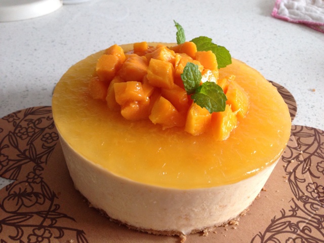 料超足的芒果慕斯蛋糕