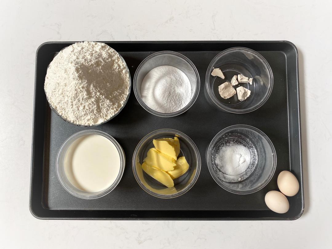 纯奶手撕吐司的做法 步骤1