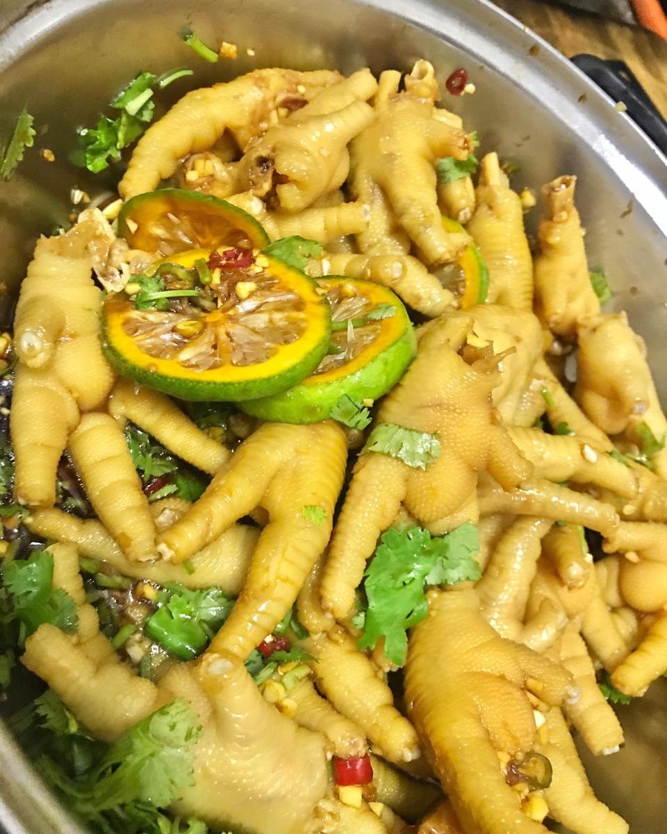 香辣蒜香凉拌爽脆鸡脚