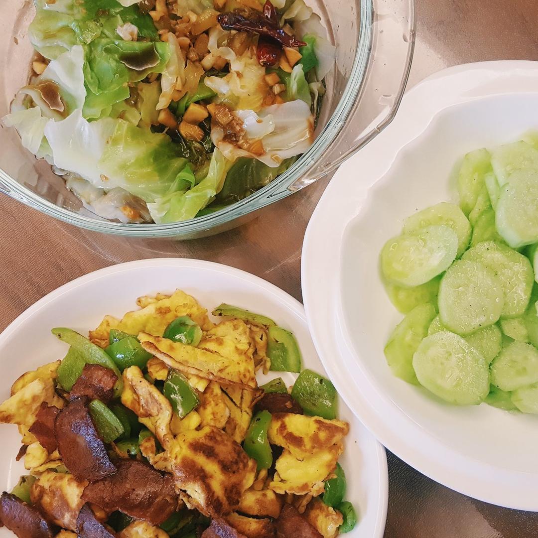 凉拌手撕包菜