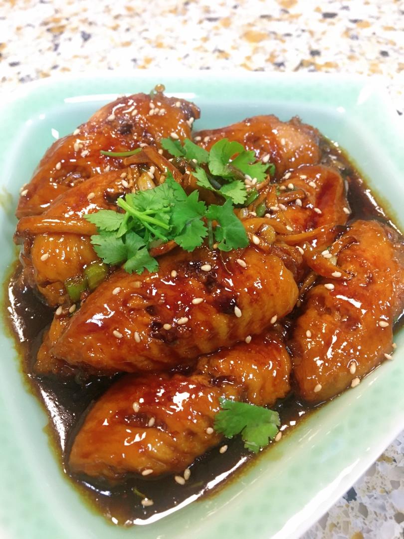 粥粥叶子做的家庭版超好吃的可乐鸡翅