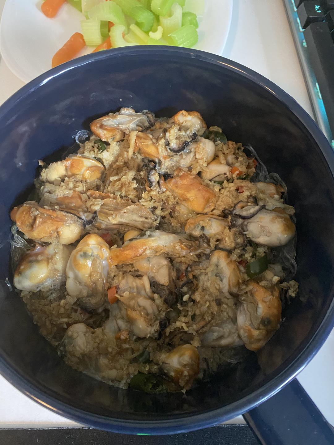 生蚝粉丝煲—留学生快手系列的做法