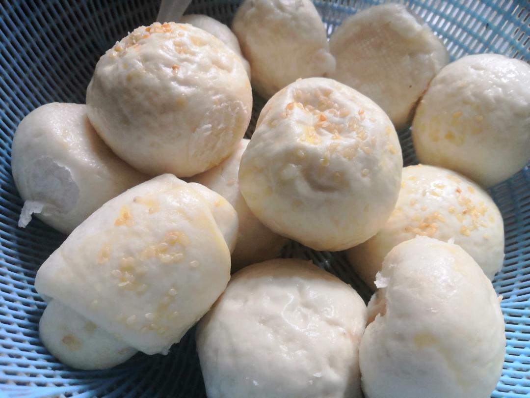 新手做馒头也能100%成功——附上非常详细的视频步骤（一次发酵法）